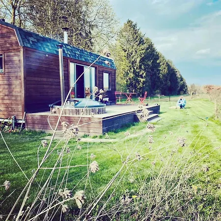 Tinyhouse On The Prairie Lüks kamp alanı