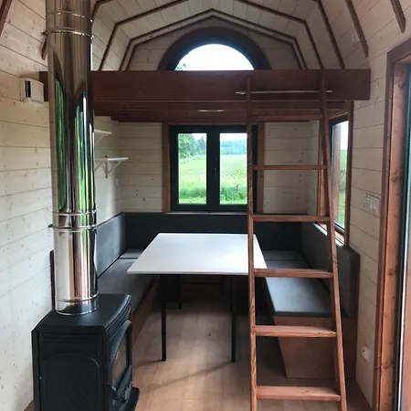 Tinyhouse On The Prairie Lüks kamp alanı